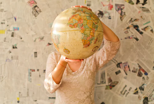 Pen Pals & Sending Cards Around The World